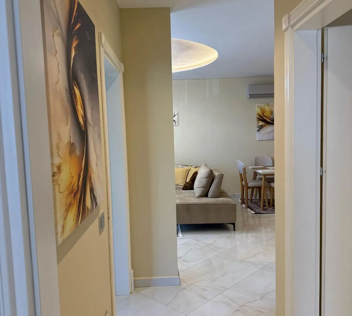 Nova Apartaments Qerret 골렘 아파트