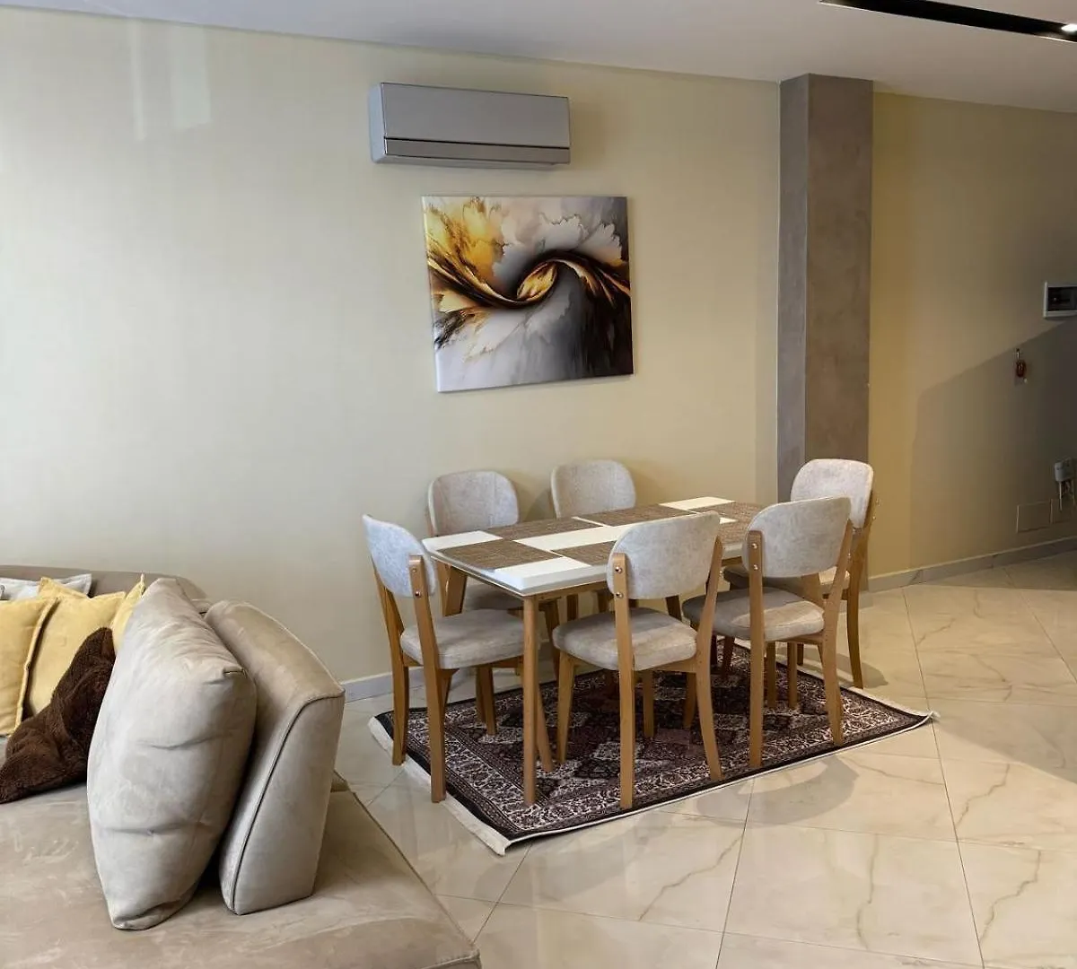 Nova Apartaments Qerret 골렘 0*,  알바니아